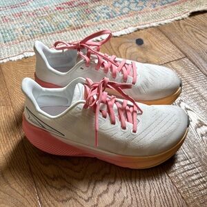 ALTRA WOMEN'S EXPERIENCE FLOW